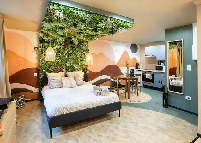 Pink Desert Jacuzzi Studio, Centre Appartement *