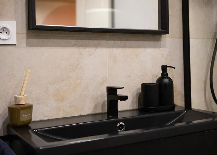 Appartement Pink Desert Jacuzzi Studio, Centre *